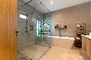 077_New Exclusive Villa_44.webp