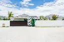 090 Luxurious villa_25.webp