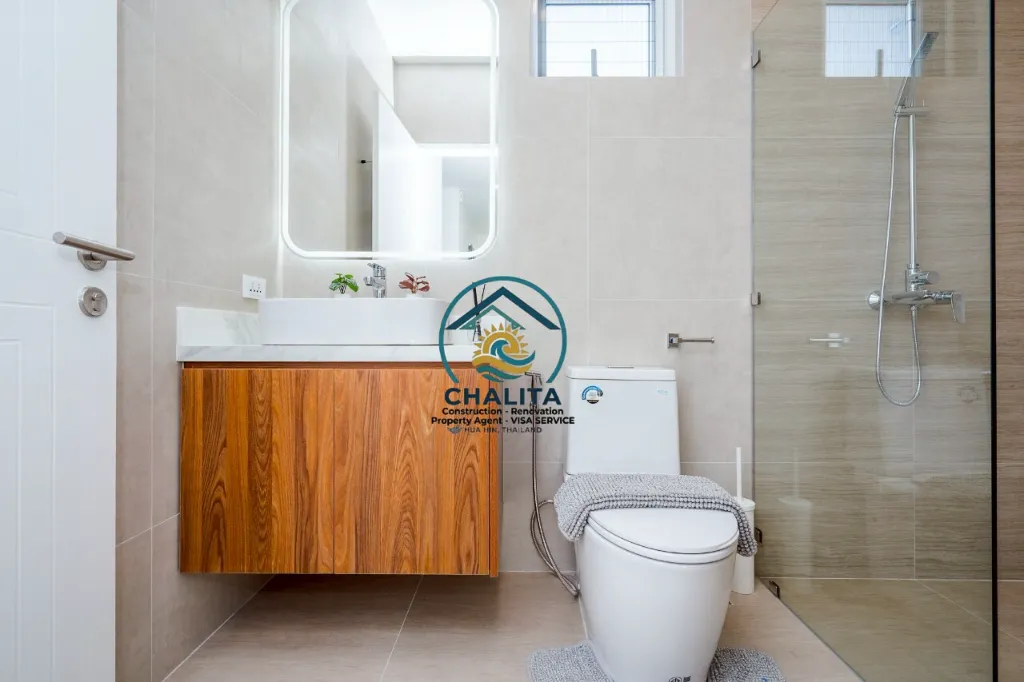 090 Luxurious villa_44.webp