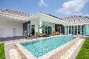 090 Luxurious villa_17.webp