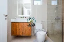 090 Luxurious villa_44.webp