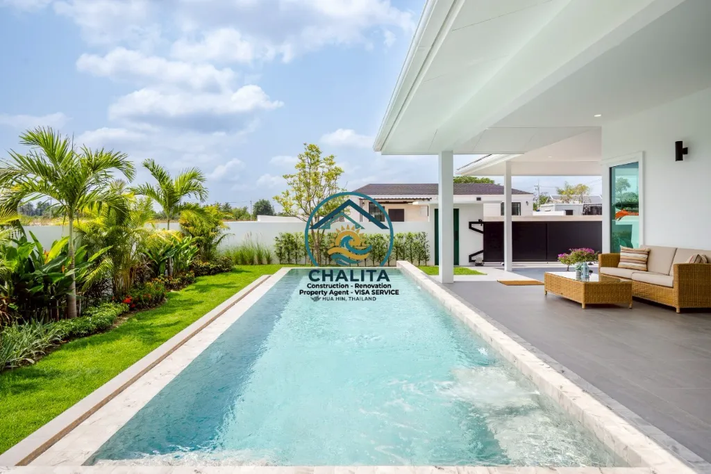 090 Luxurious villa_14.webp
