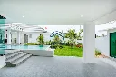 090 Luxurious villa_27.webp