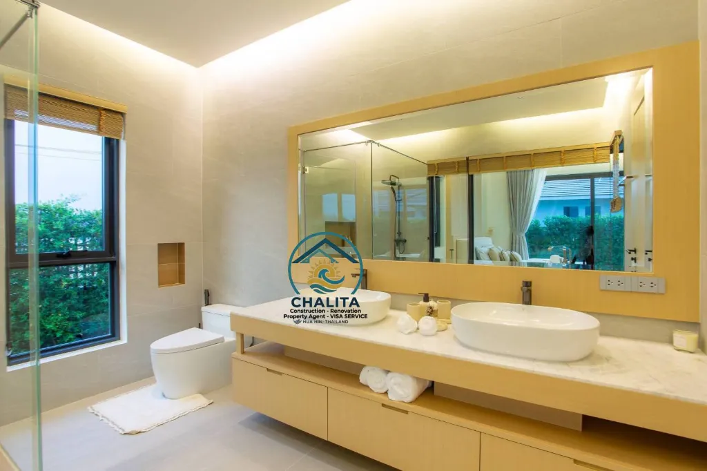 036_Luxury Villas_007.webp