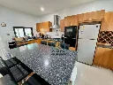 045_House with private swimming pool_029.webp