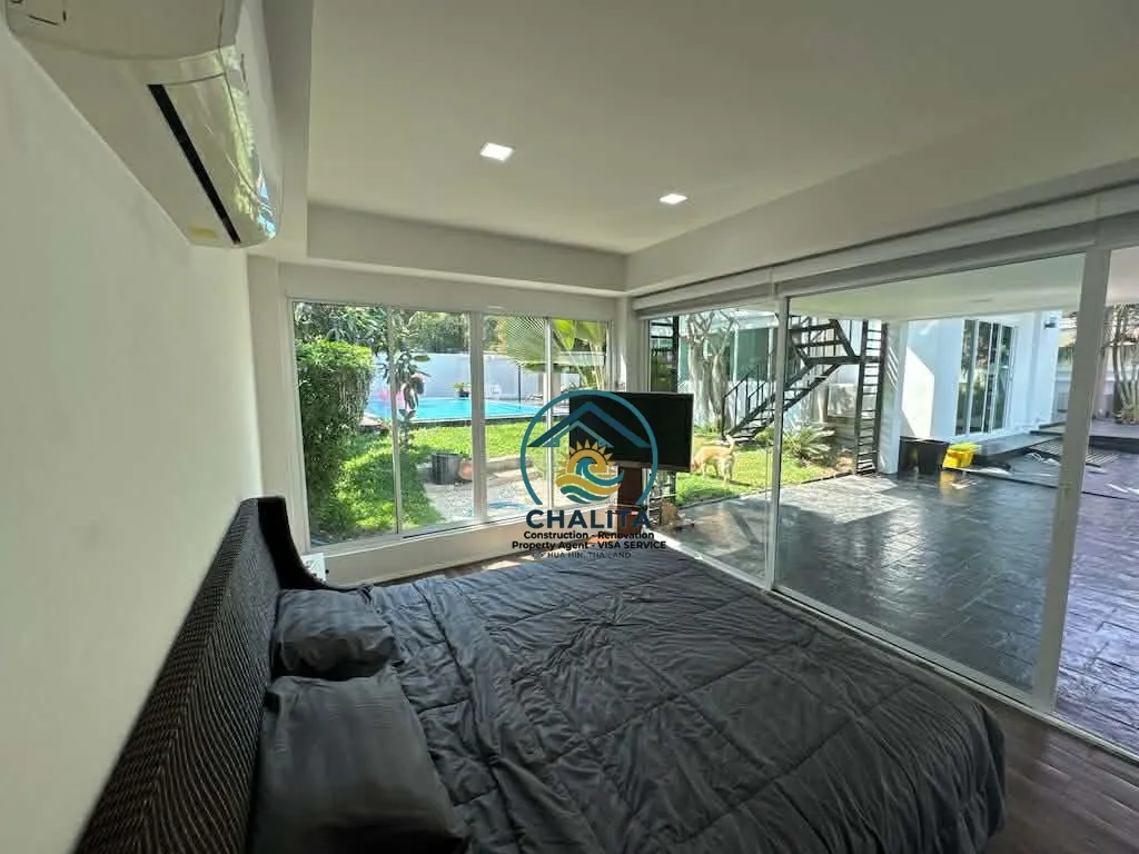 045_House with private swimming pool_043.webp