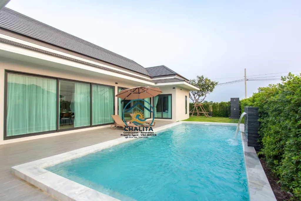 036_Luxury Villas_022.webp