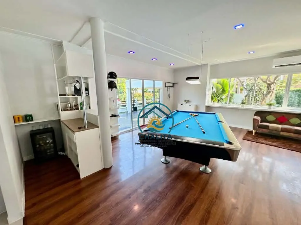 045_House with private swimming pool_015.webp