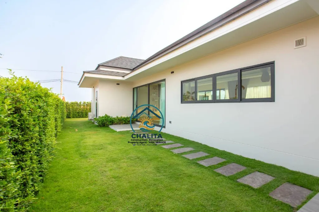 036_Luxury Villas_026.webp