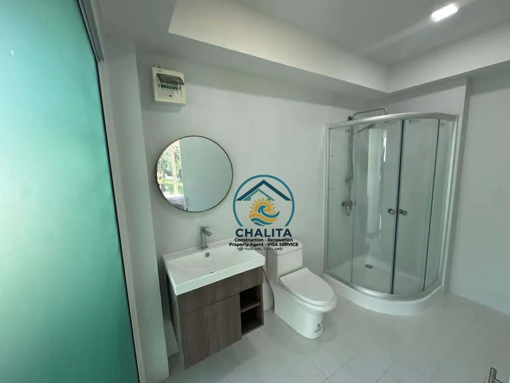 045_House with private swimming pool_046.webp