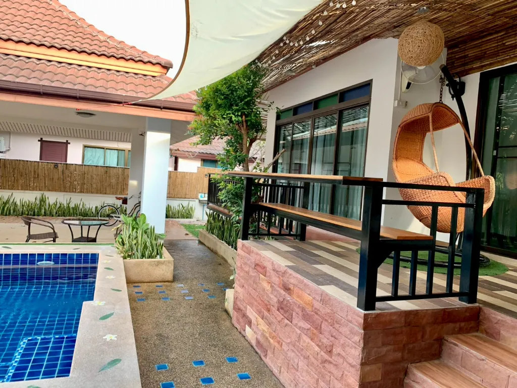 073_Prime Location villa_03.webp