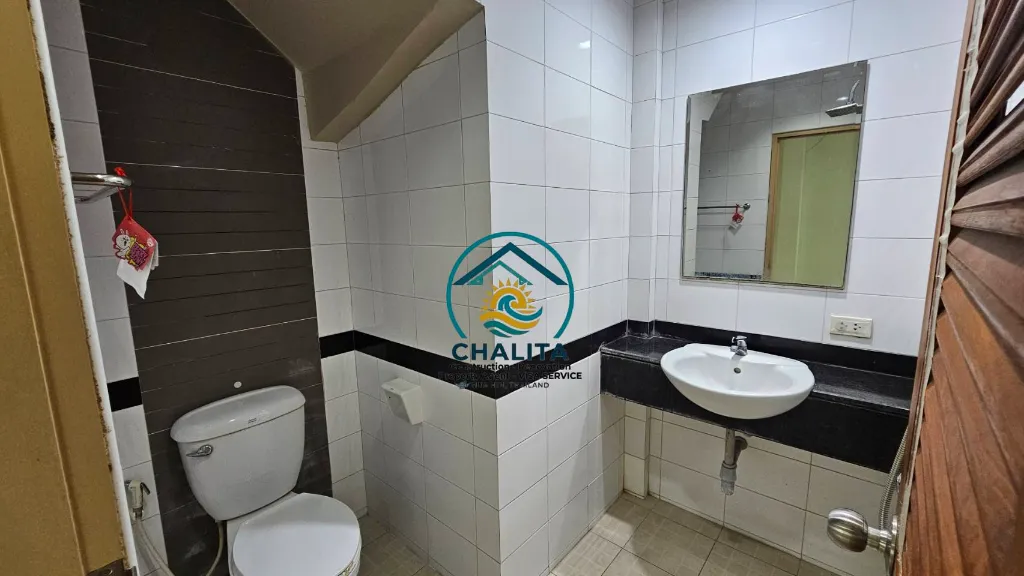 029 Resale House for sale 10.webp
