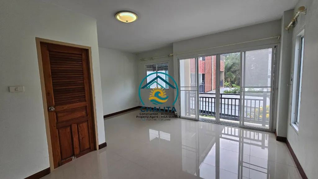 029 Resale House for sale 13.webp