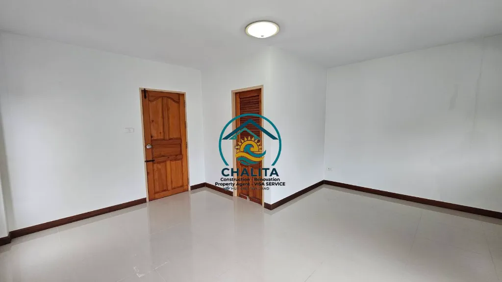 029 Resale House for sale 14.webp
