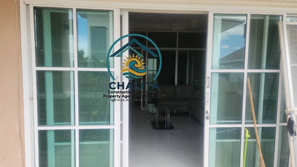030 Resale two stories house 09.webp