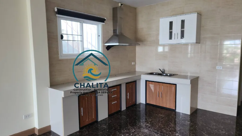 033_Resale house 10.webp