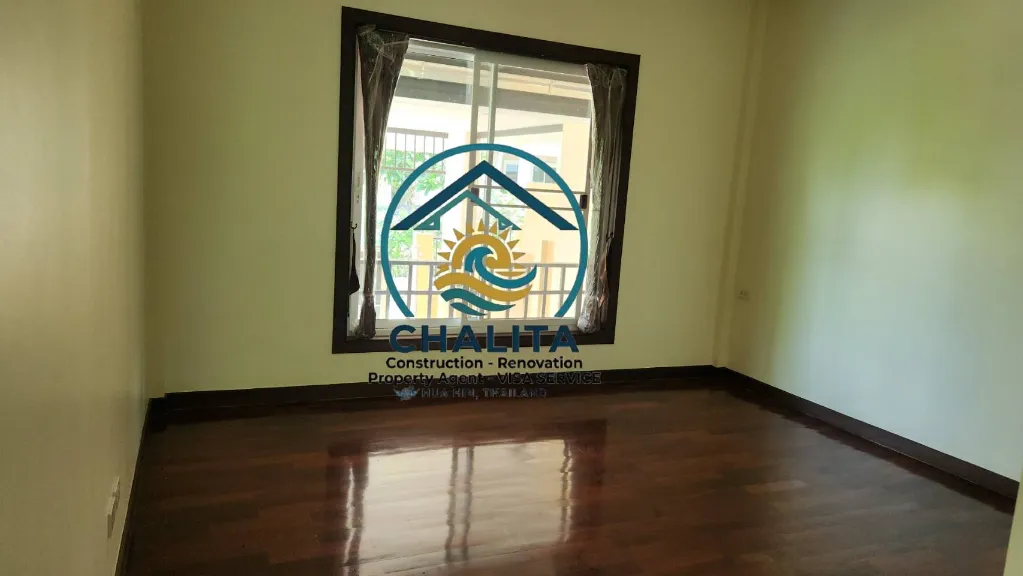 034 Resale House 16.webp