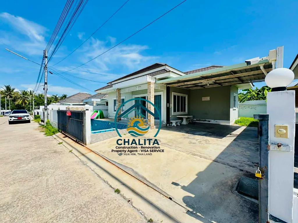 047 Resale Pool villa 01.webp