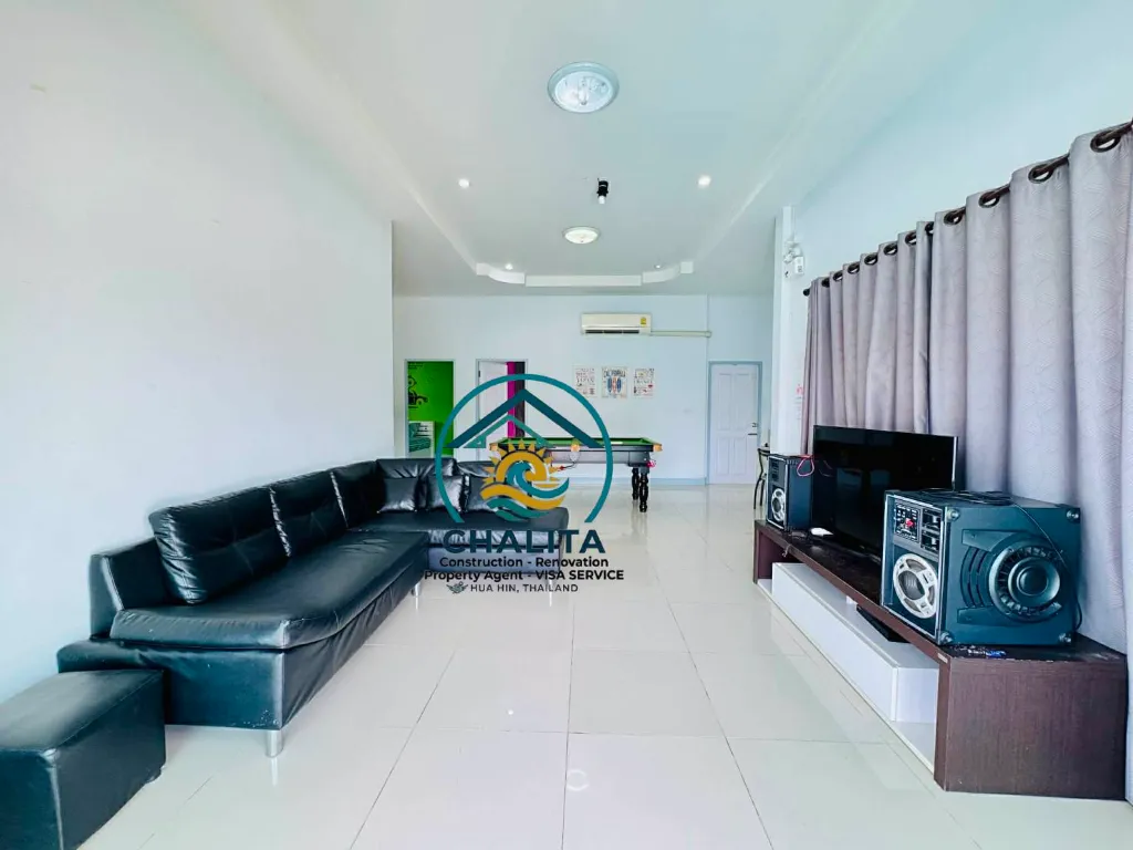 047 Resale Pool villa 13.webp
