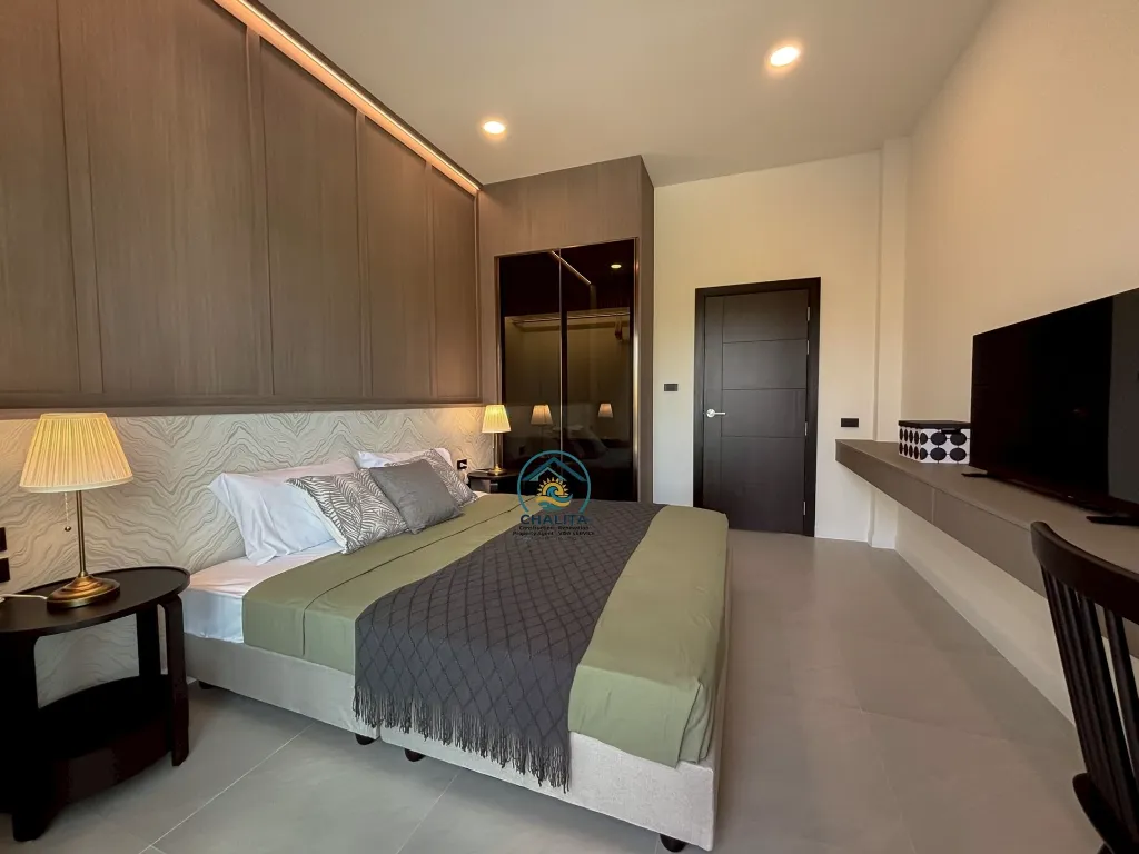 075_NEW Luxury Homes_04.webp