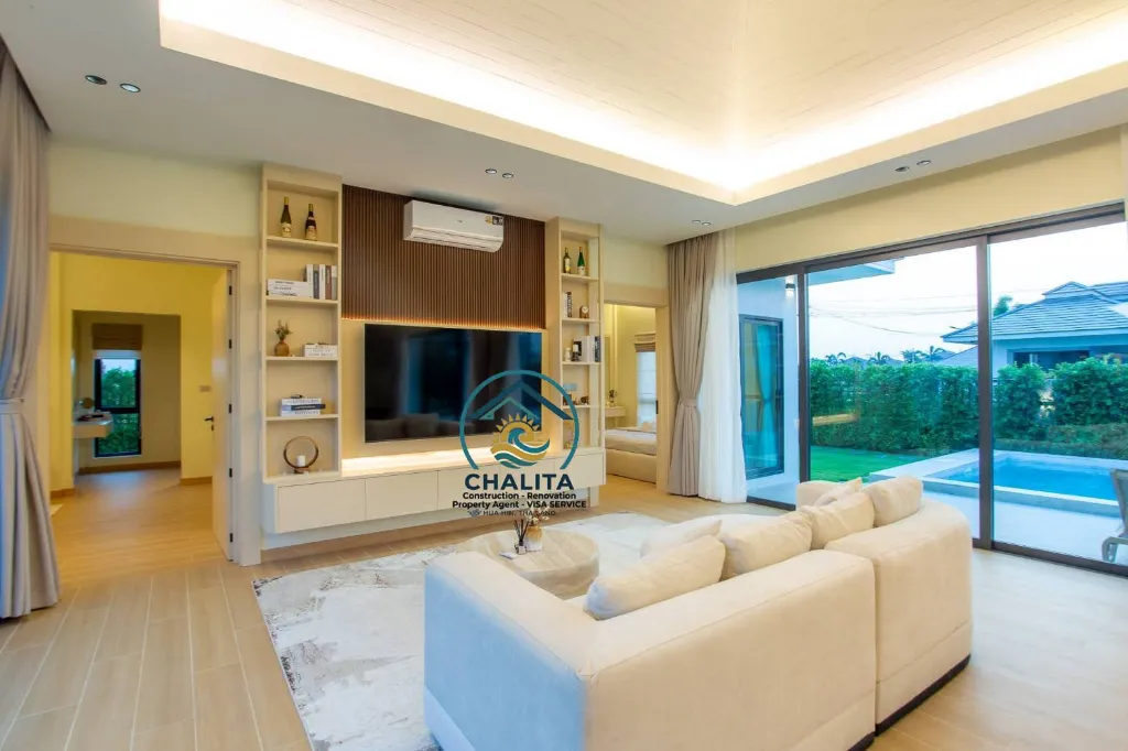 036_Luxury Villas_019.webp
