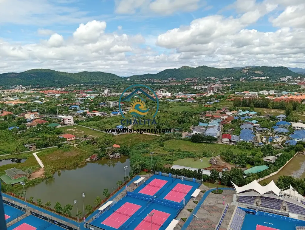 057 Studio Condo in the heart of Hua Hin_02.webp