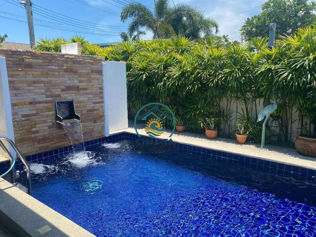 089_The Large Pool House_06.webp