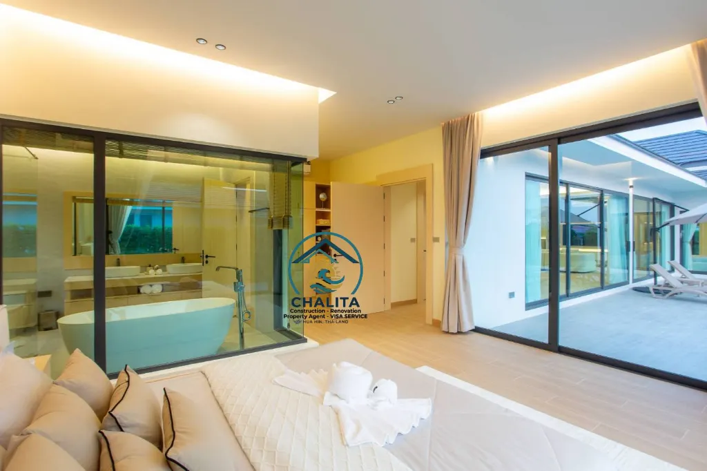 036_Luxury Villas_014.webp