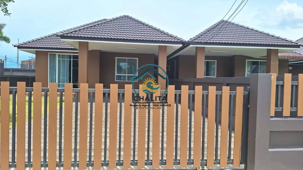097_The semi House_02.webp