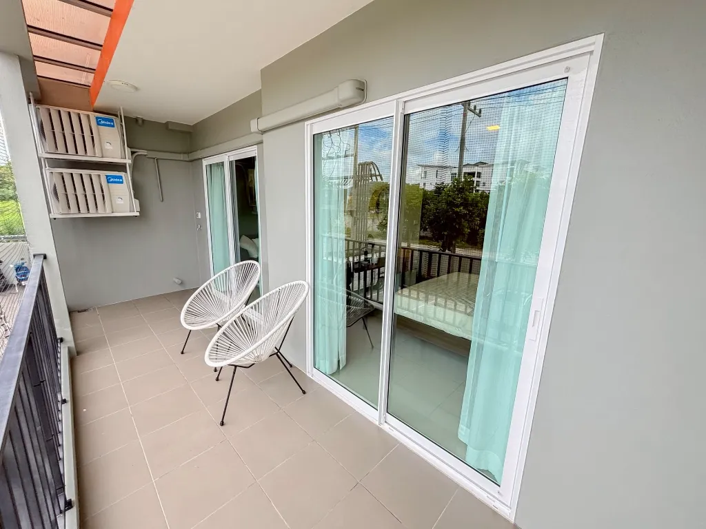 096_025_Your Dream Condo_13.webp
