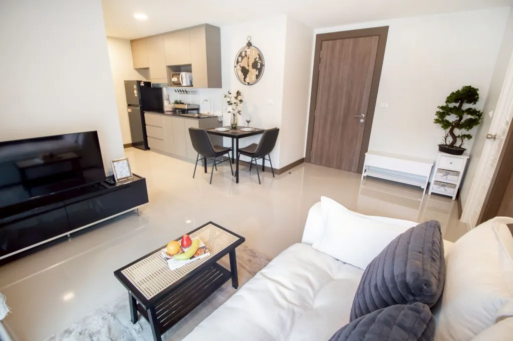 096_078_Your Dream Condo_14.webp