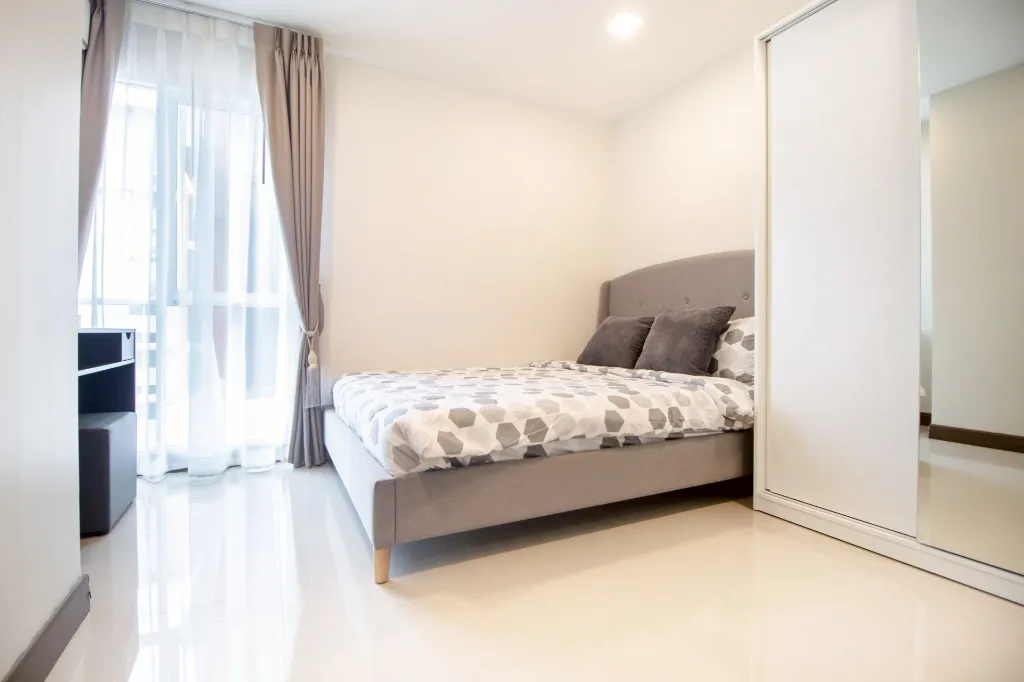 096_078_Your Dream Condo_15.webp