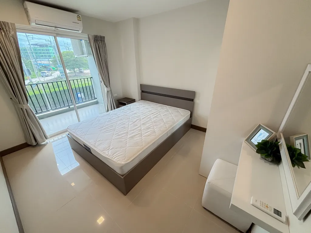 096_126_Your Dream Condo_16.webp