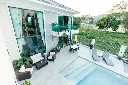 062_Stunning Modern Luxury_02.webp