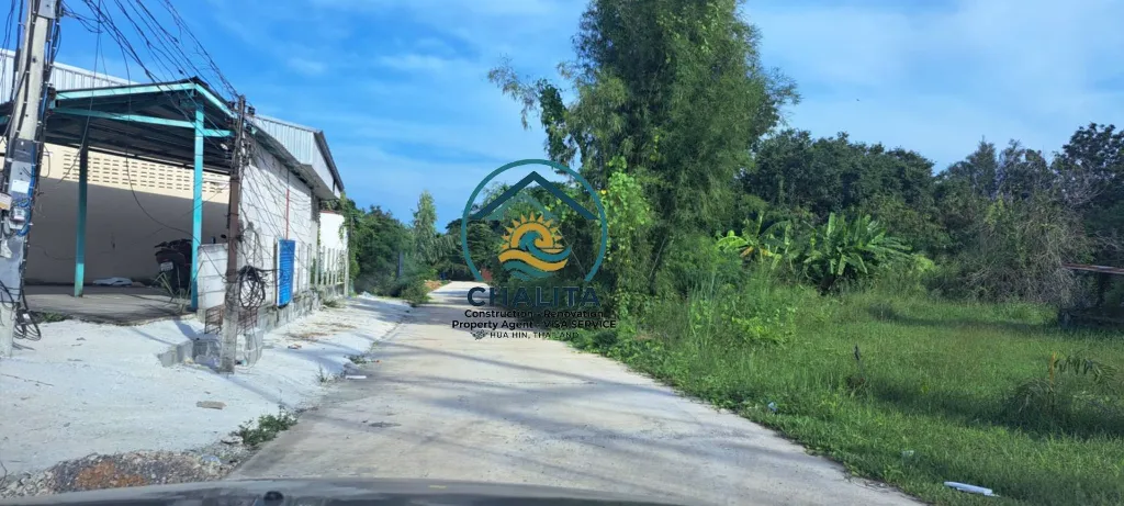 032_Land for sale_02.webp