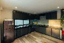 062_Stunning Modern Luxury_18.webp